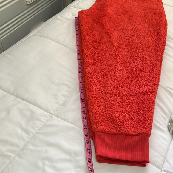 Denim & Co. Active Sherpa Ankle-Length Jogger Size 1X - Picture 9 of 15